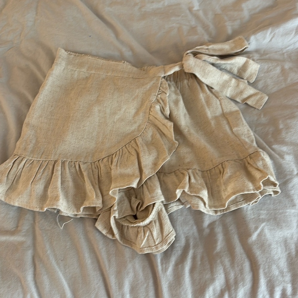 Illa Illa Mini Skirt with shorts underneath